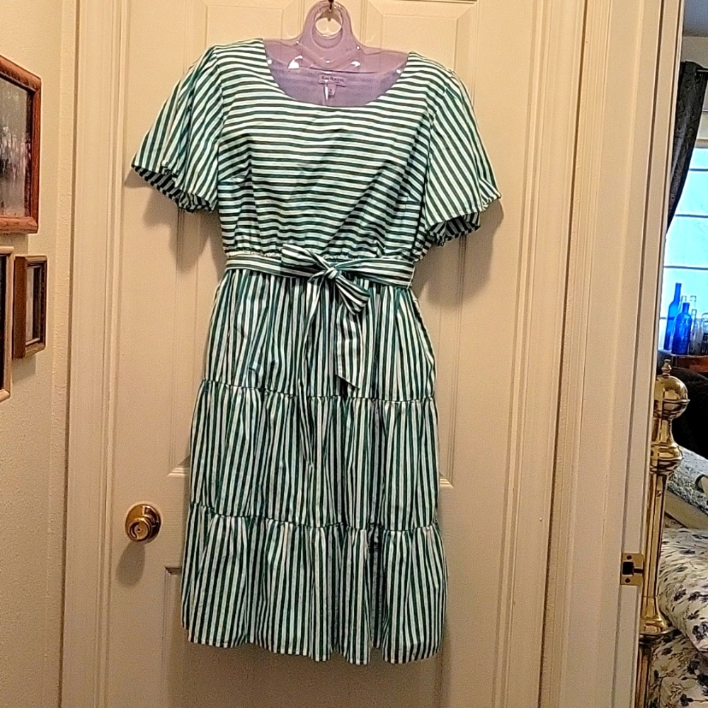 This is a cute, stripped dress! Made by Kim Rodgers Curve.